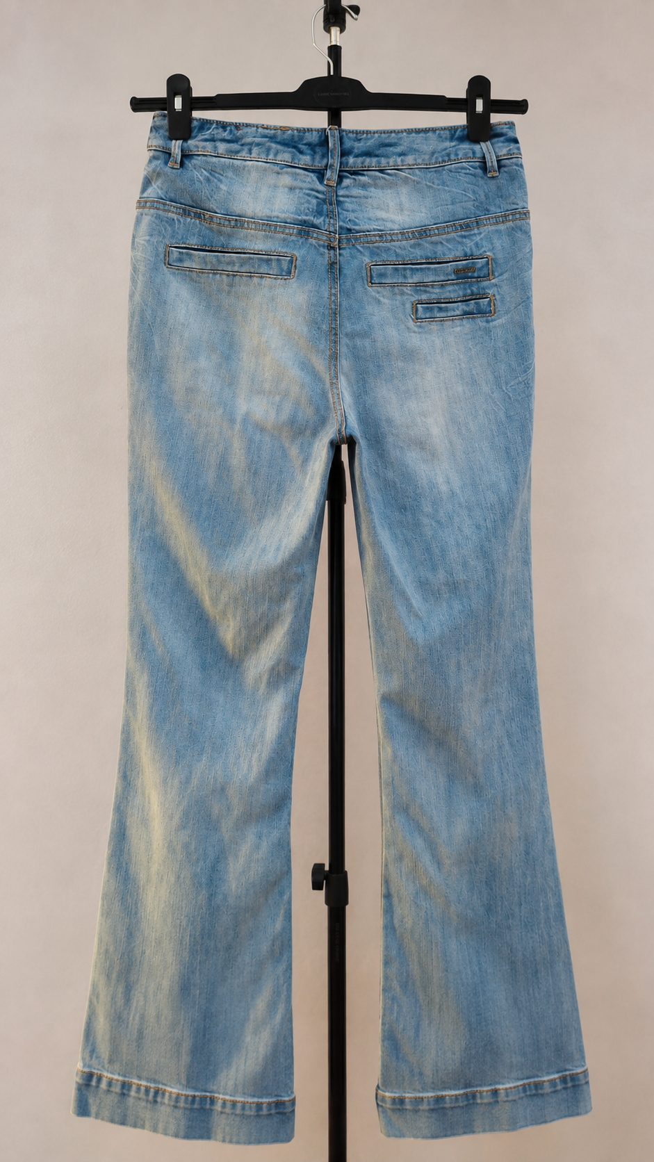 Light Wash Denim Jeans - Size 34 - Image 5