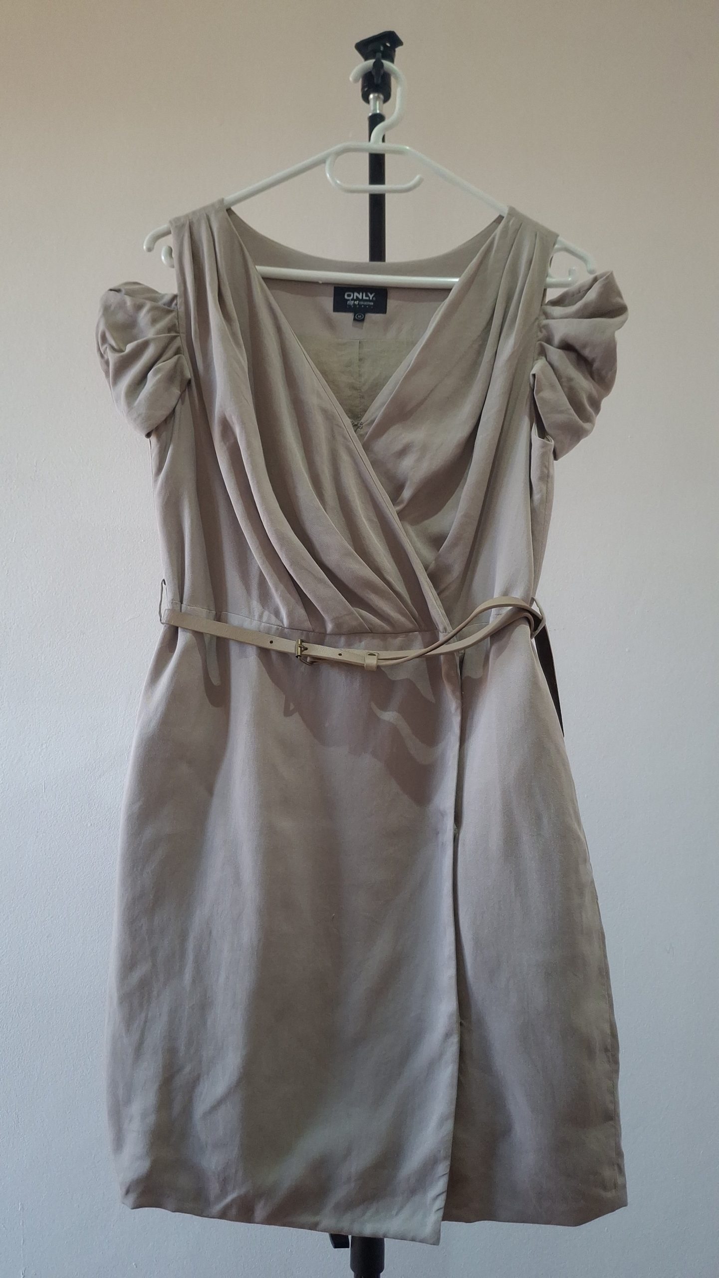 Stone Wrap-Style Dress - Size 32 to 34 - Image 3