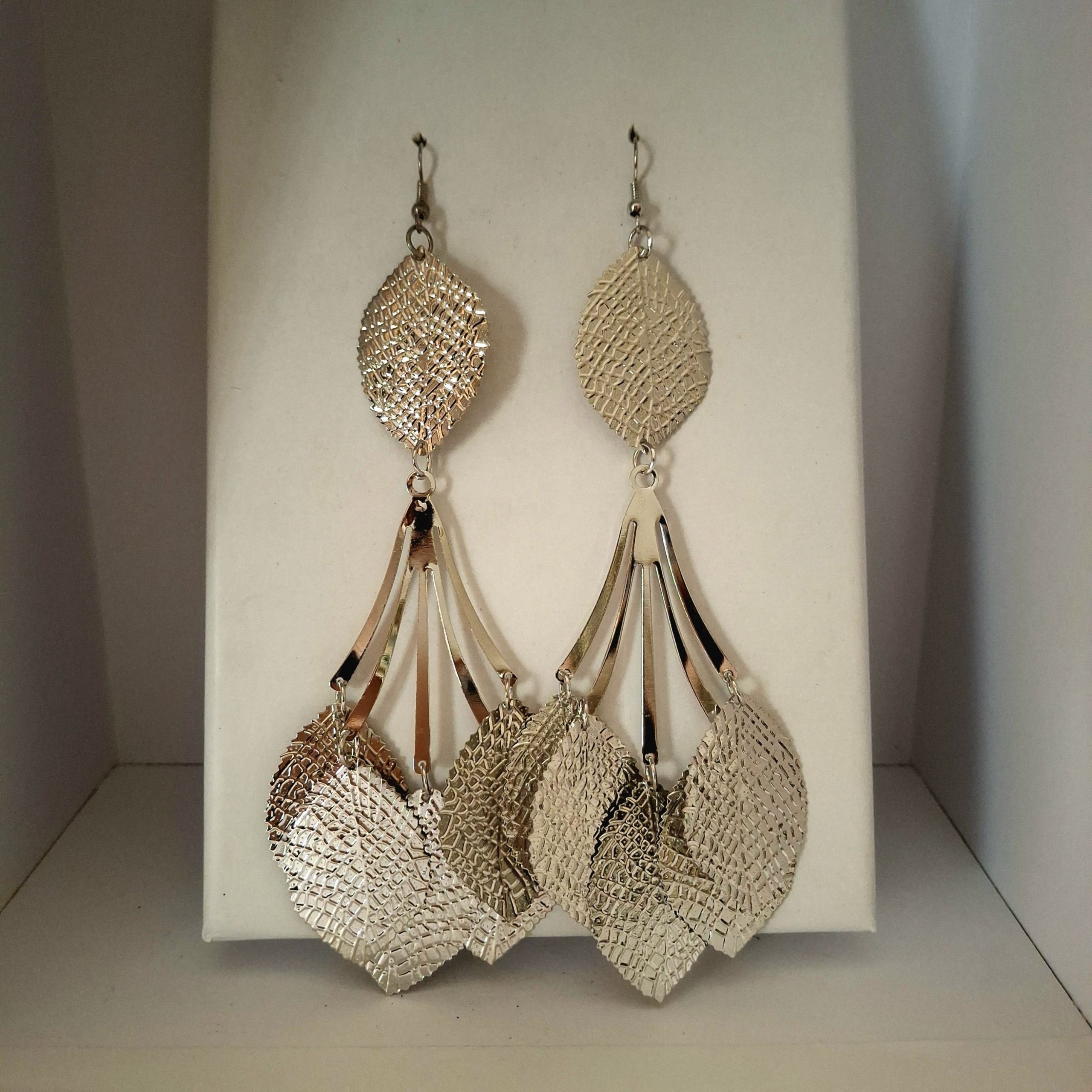 Long Silver Textured Leaf Drop Earrings - Image 4