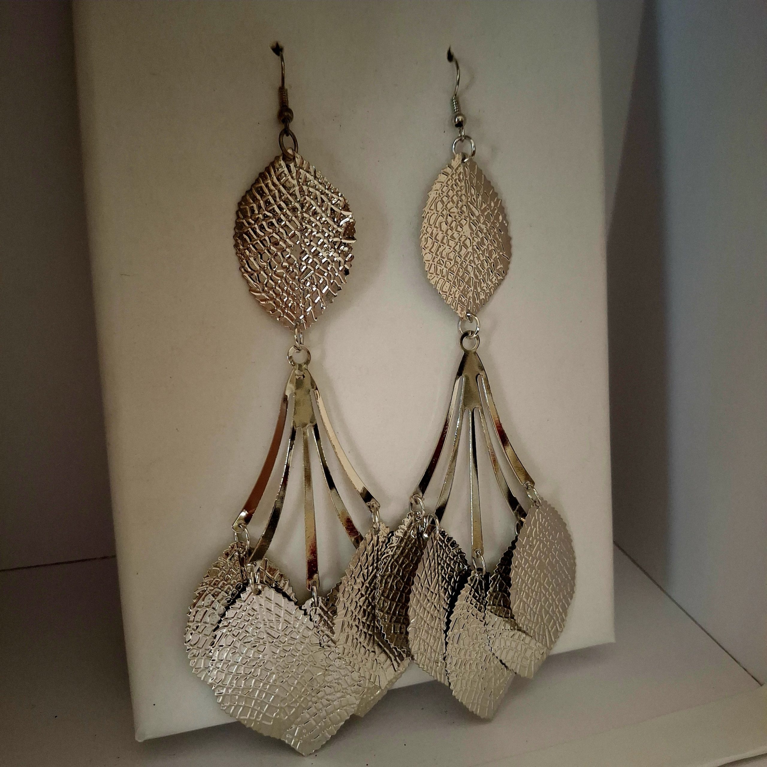Long Silver Textured Leaf Drop Earrings - Image 2